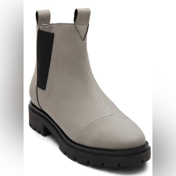 TOMS SKYLAR cement gray lug rugged sole combat chelsea BOOTd size 9.5 brand new - Picture 2 of 6